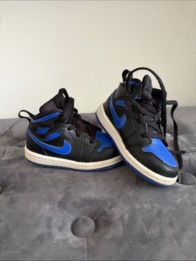 Nike Kids Black and Blue High-Top Sneakers